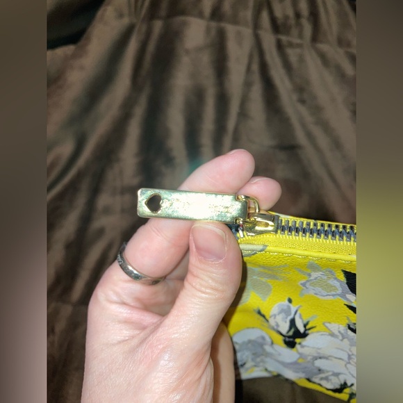 Betsey Johnson Floral Yellow cosmetics bag. - Picture 5 of 6